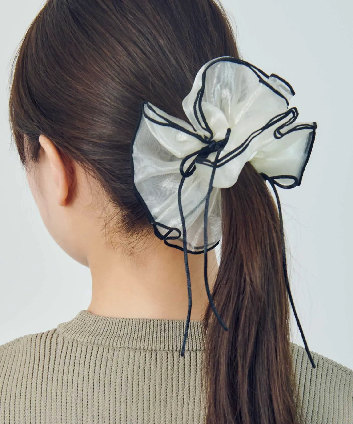 Лента, подвеска, резинка для волос. Goldy, off white