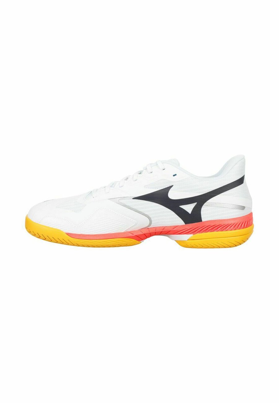 

Кроссовки Mizuno Multicourt tennis shoes, White Calypso Coral Citrus/White