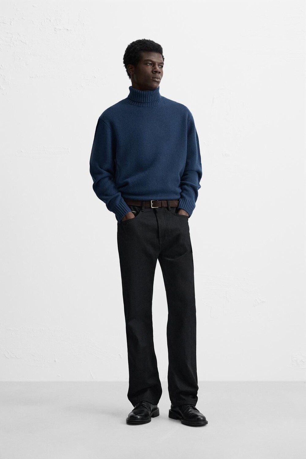 

Свитер из 100% шерсти ZARA, синий