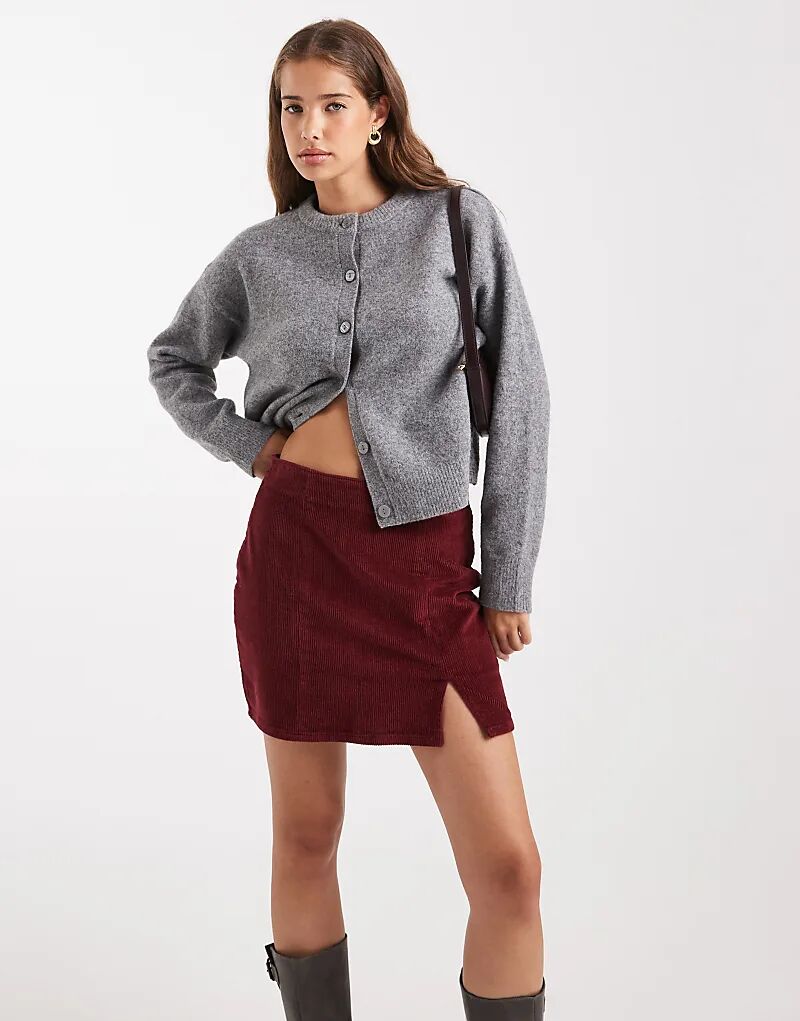 

Мини-юбка ONLY с вырезом спереди из бордового вельвета