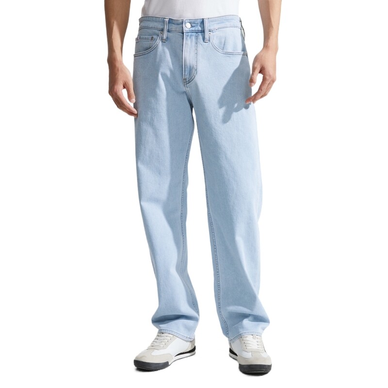 Мужские джинсы Calvin Klein, цвет 1AA - Denim Light Blue — фото 3