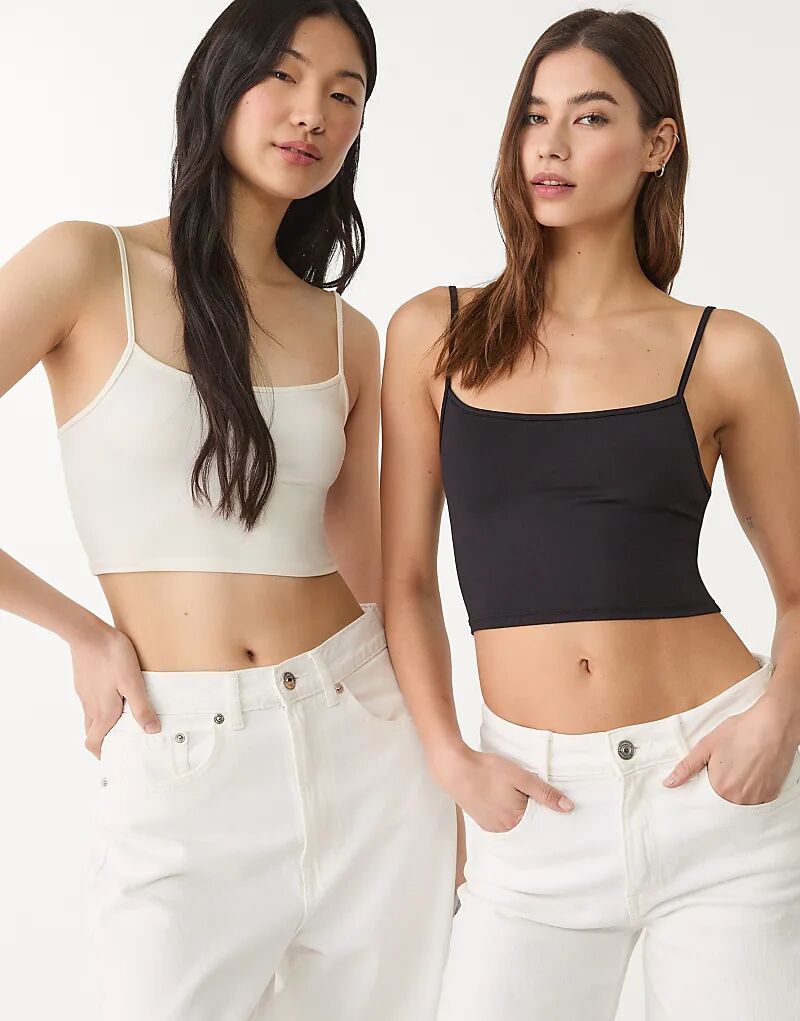 

Stradivarius Набор из 2 укороченных топов на бретельках черного цвета
