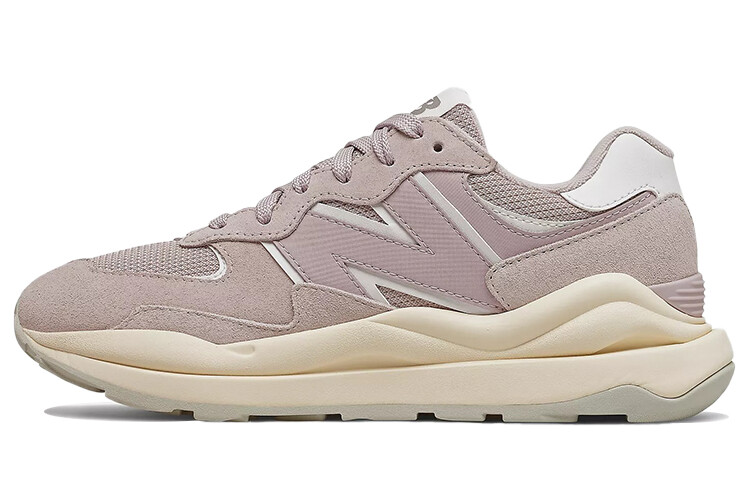 Женские кроссовки New Balance NB 5740