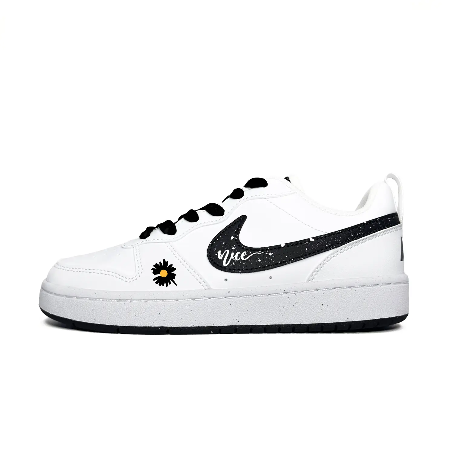 

Nike Court Borough устойчивые к истиранию низкие детские скейтбординг кроссовки Black White Kids'