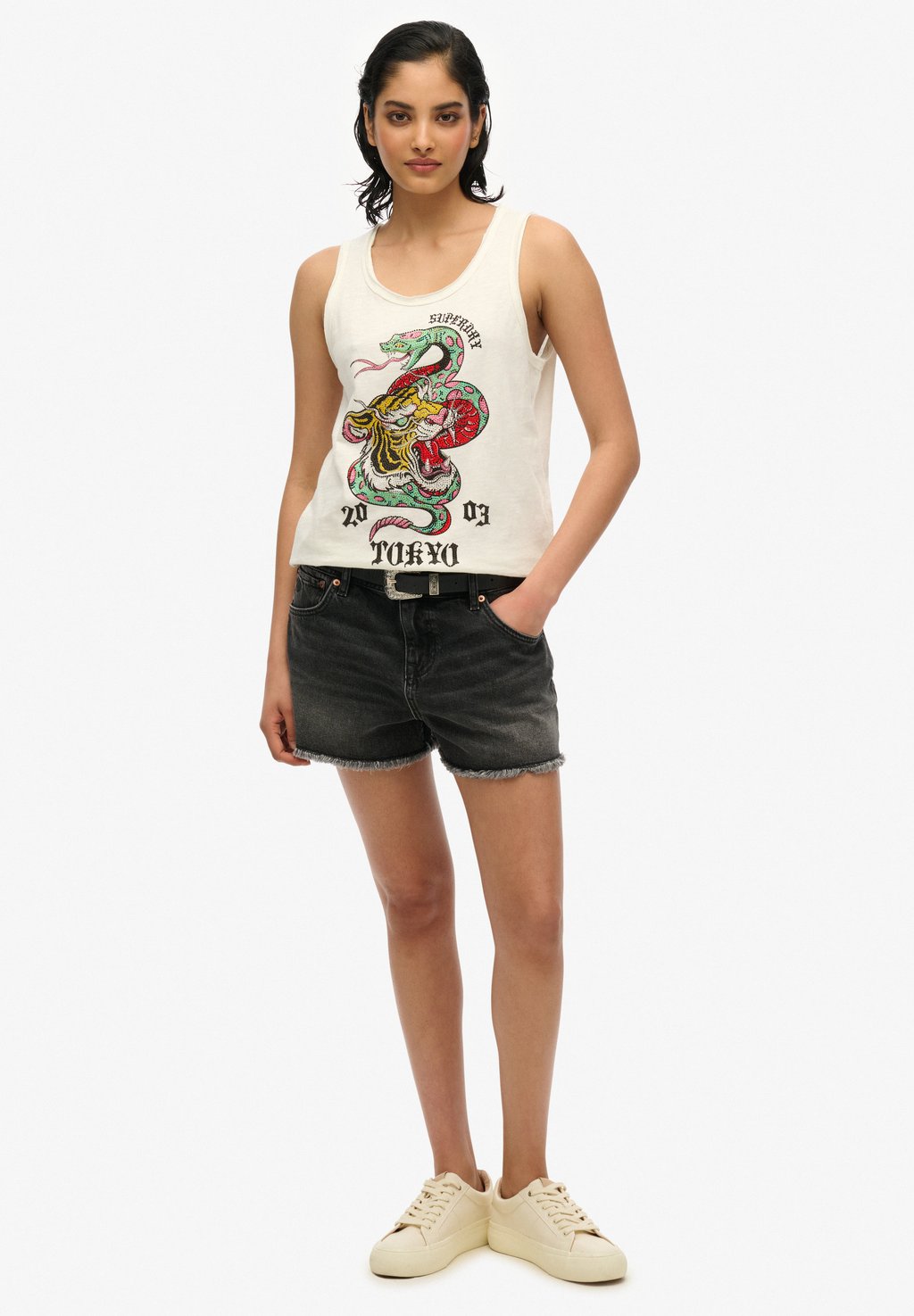 Топ NEO TRAD TATTOO SCOOP NECK TANK Superdry, белый — фото 2