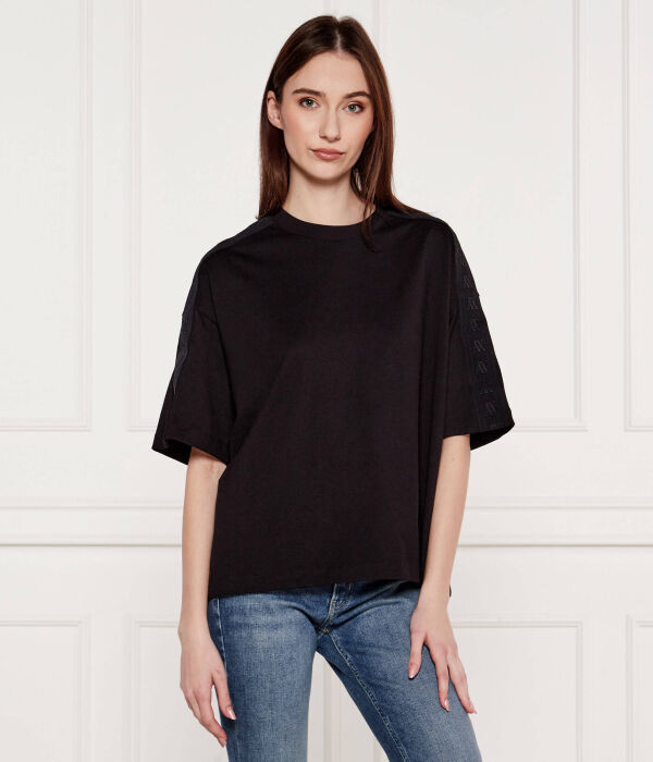 

Футболки Relaxed fit Armani Exchange, черный