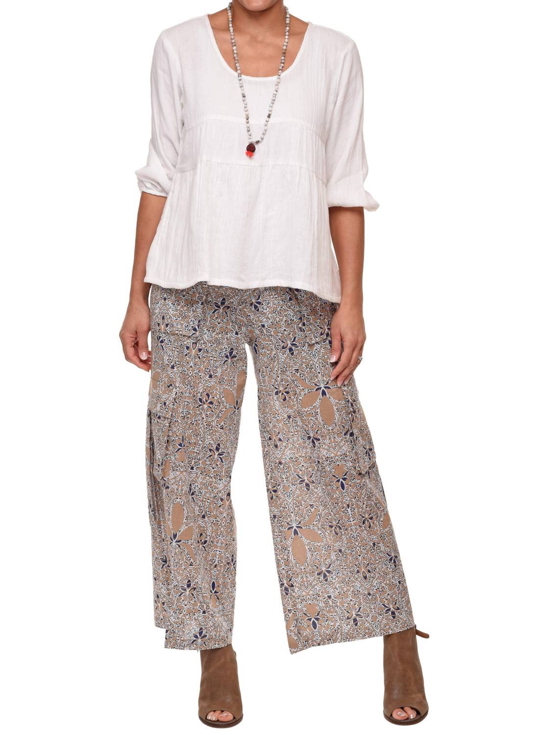 

Блузка Dove в белом цвете Tulip Clothing