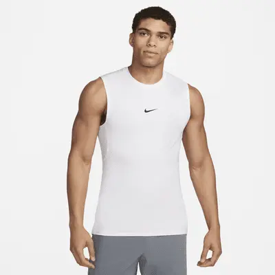 

Футболка Nike Pro, белый/черный