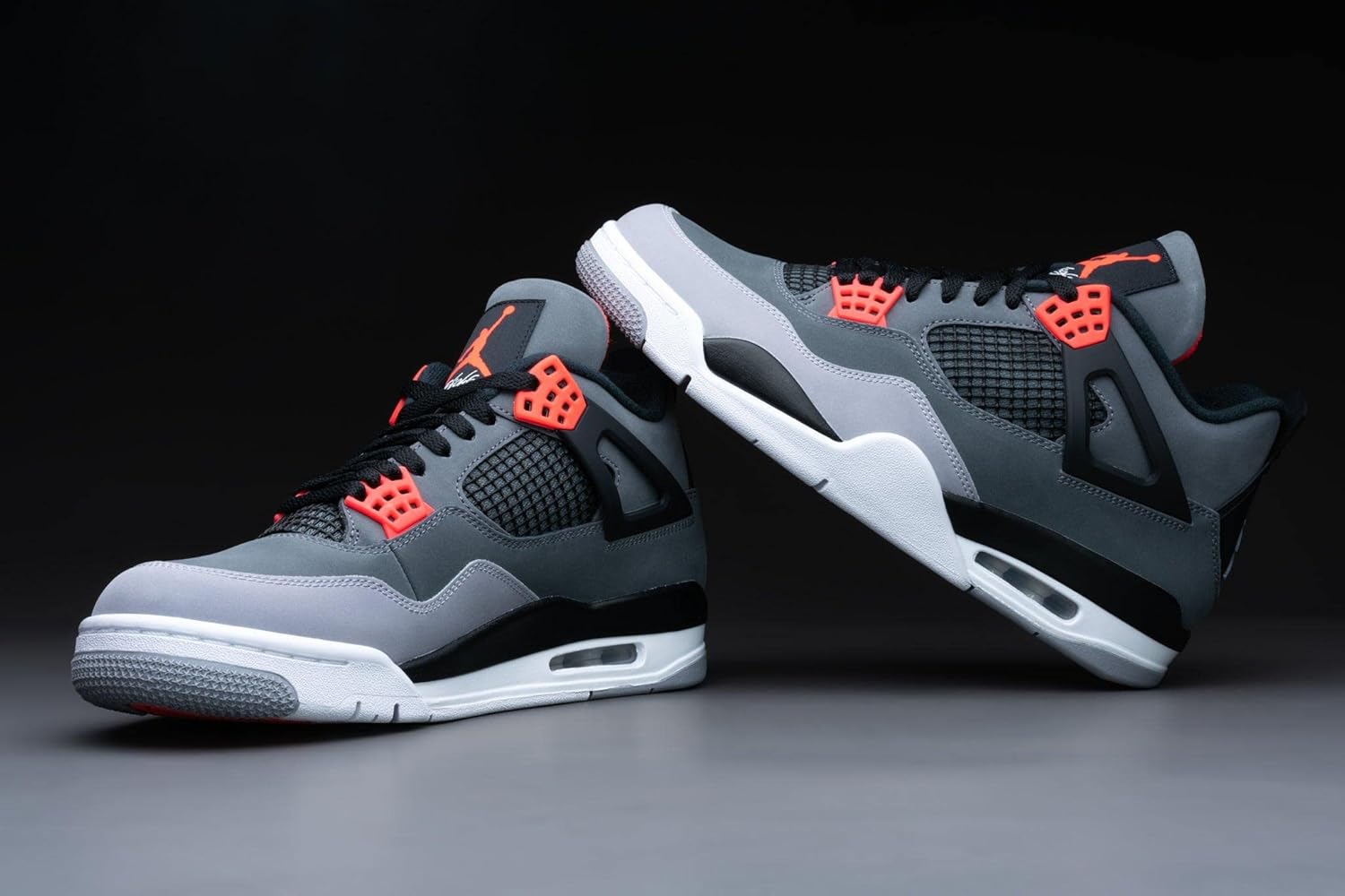 Мужские кроссовки Nike Air Jordan 4 Retro, черный/красный/серый/темно-серый — фото 3