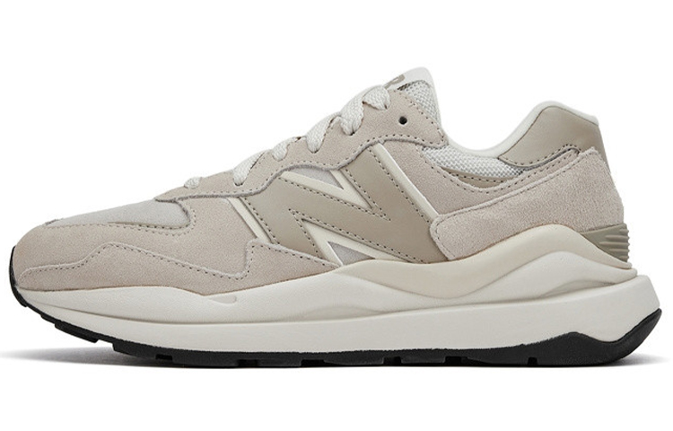 Женские кроссовки New Balance NB 5740