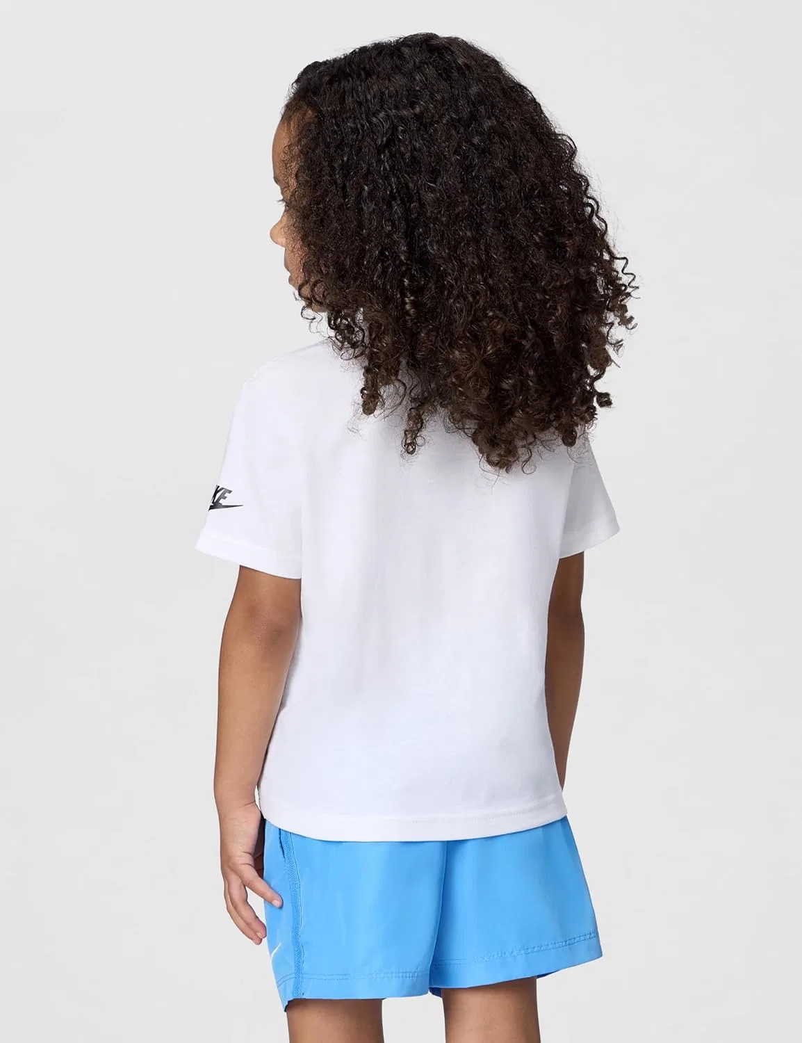 Футболка детская Nike Sportswear Club, белый — фото 3