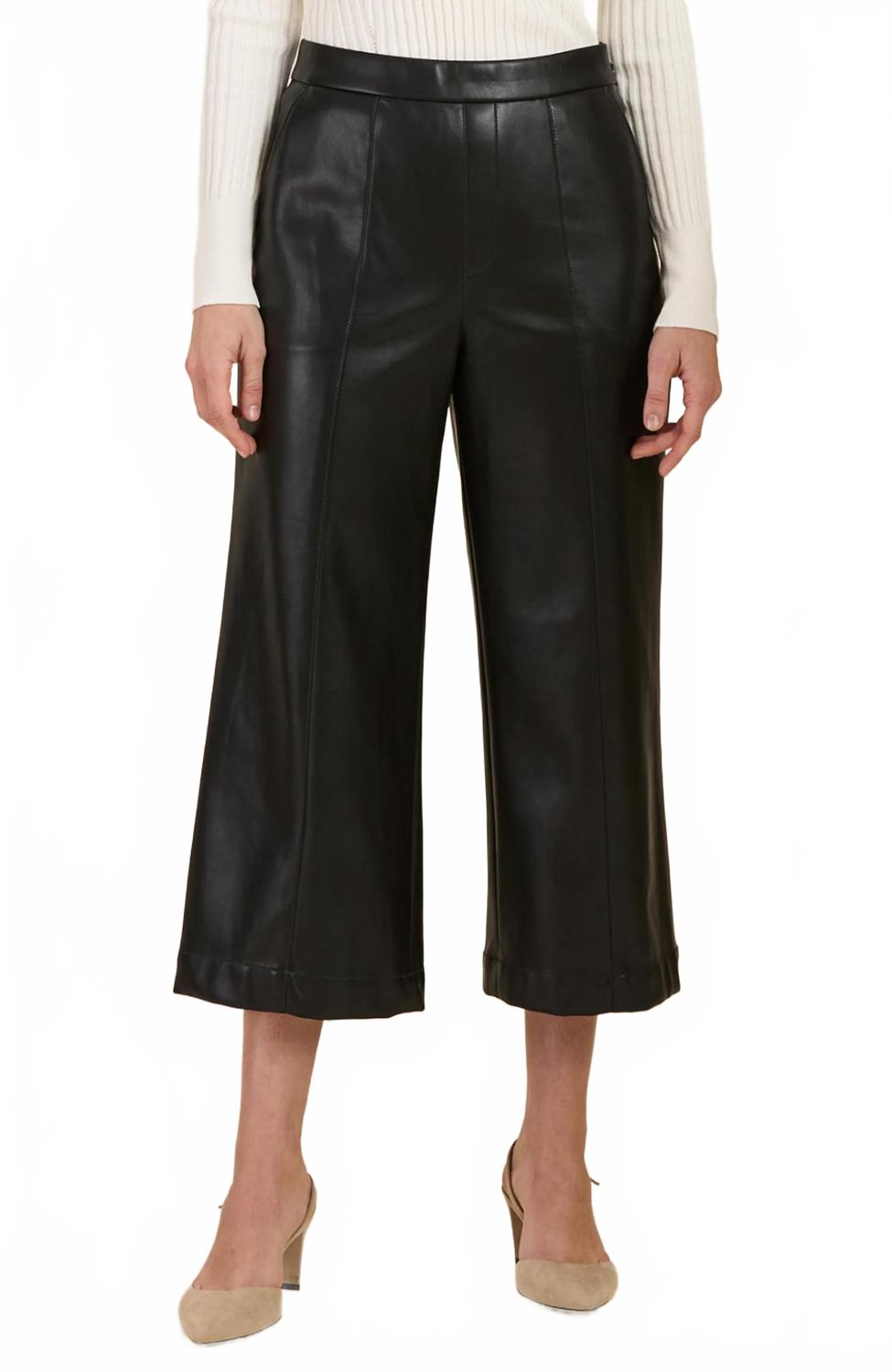 

Пейтон Кожаные укороченные брюки черные Tyler Boe