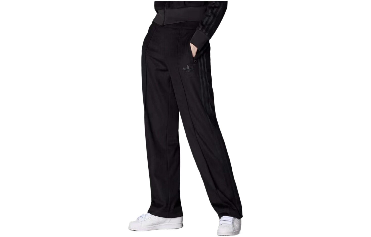 

Трикотажные спортивные штаны Blue Version Collection женские черные Adidas Originals