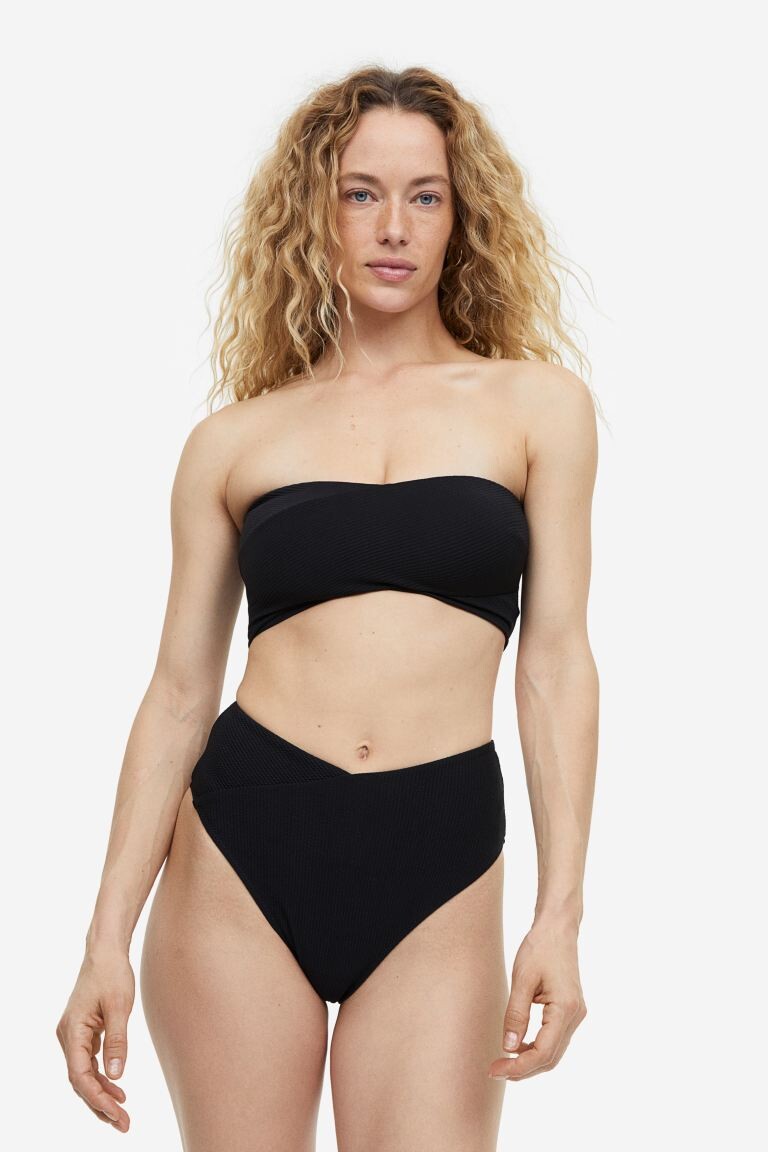 

Верх костюма H&M