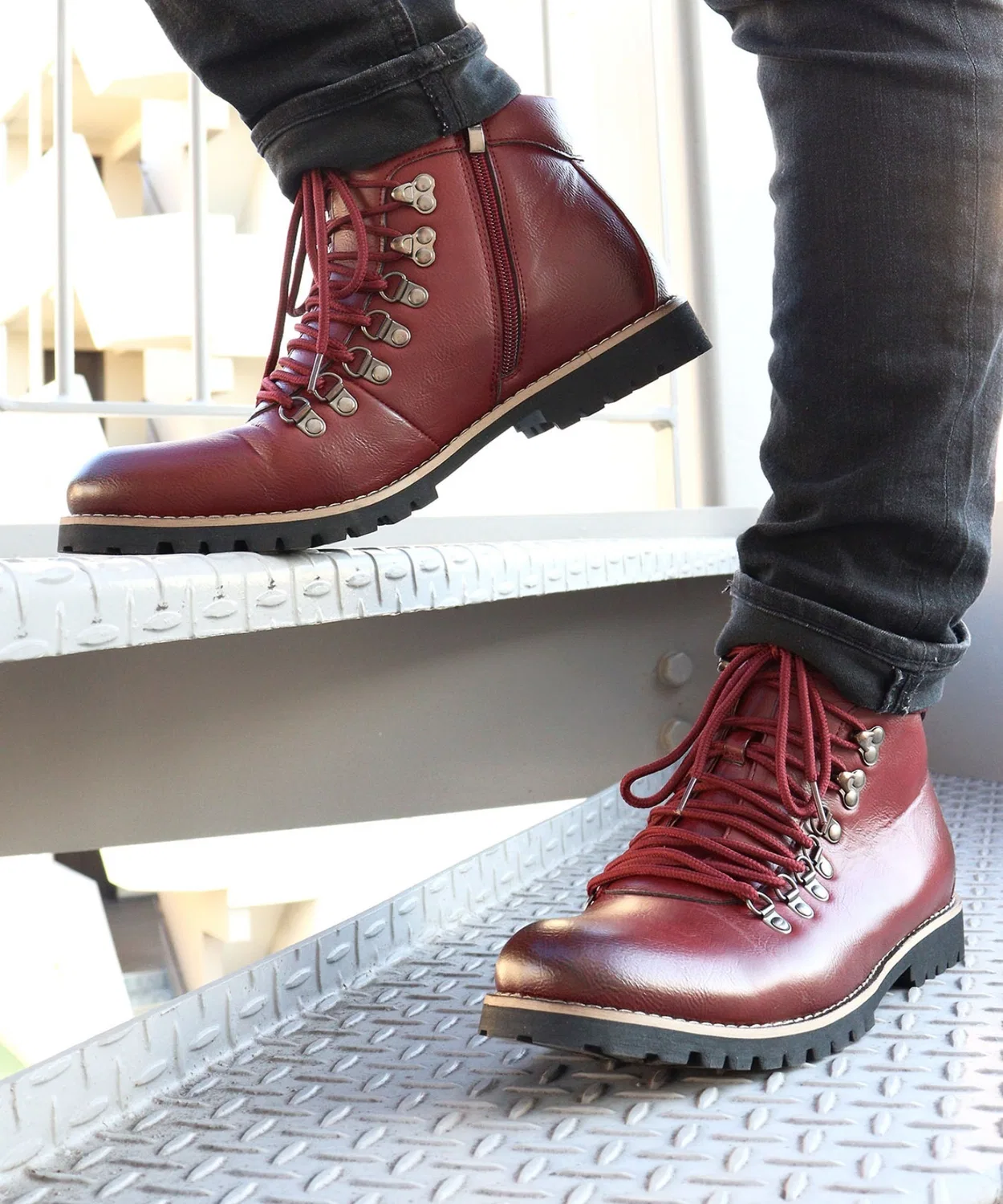 Ботинки горные Casual Mountain Boots с брендом, на шнуровке, винный