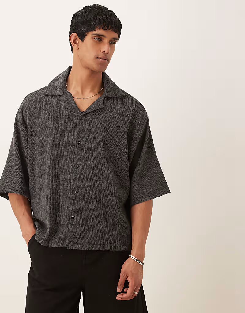 

Рубашка свободного кроя с объемными текстурами цвета хаки от ASOS DESIGN