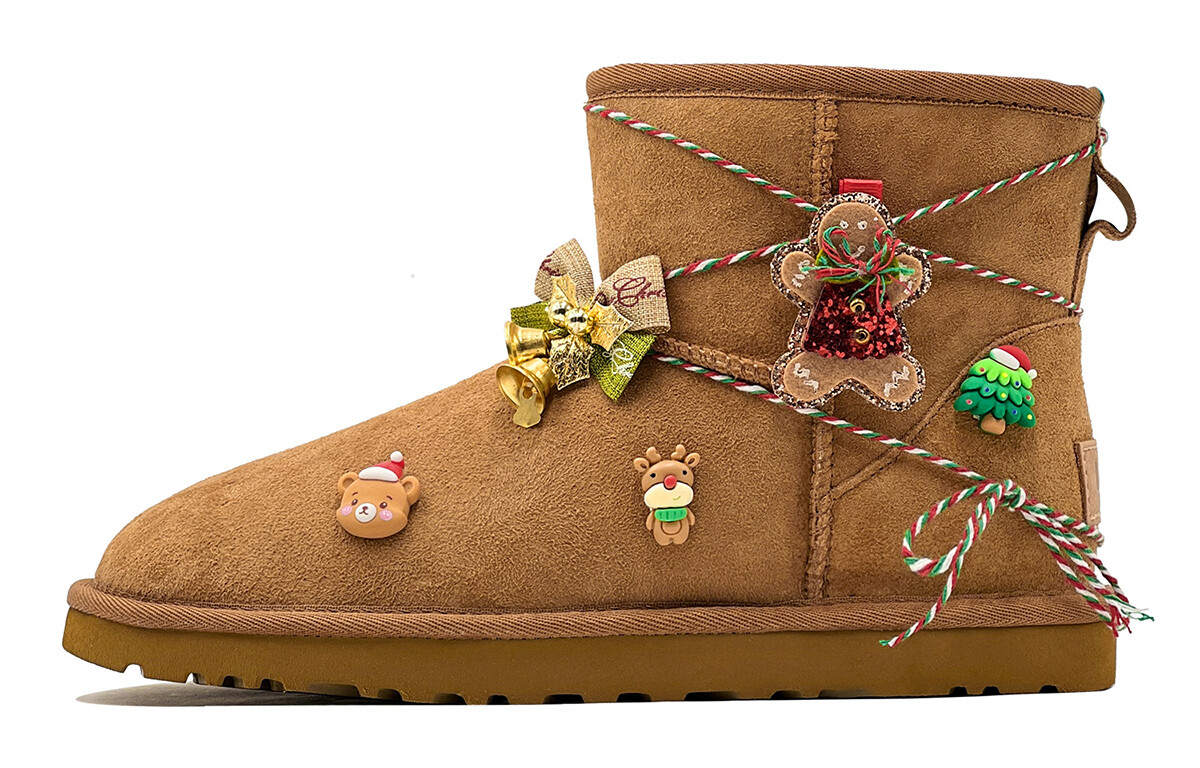 

Ботинки UGG CLASSIC MINI Snow Boots Women's Beige