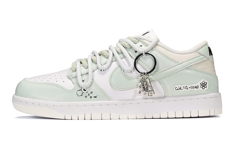 

Кроссовки Nike Dunk Skateboard Shoes Women's Low-Top White/Green