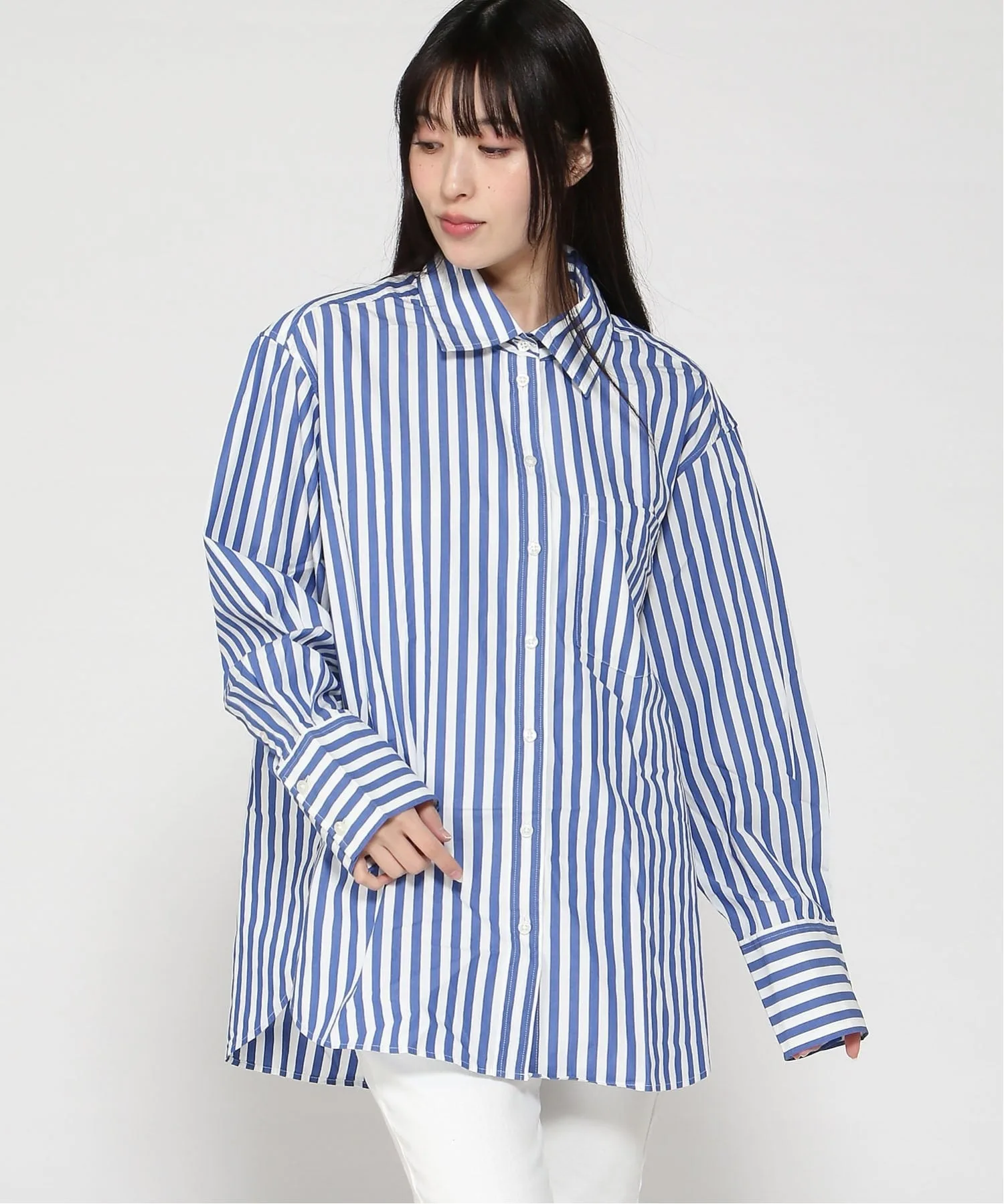 (W) Рубашка оверсайз из органического хлопкового поплина GAP, LIGHT_BLUE_STRIPE — фото 4