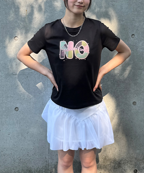 

Футболка без принта, крой оверсайз Mi-je, черный