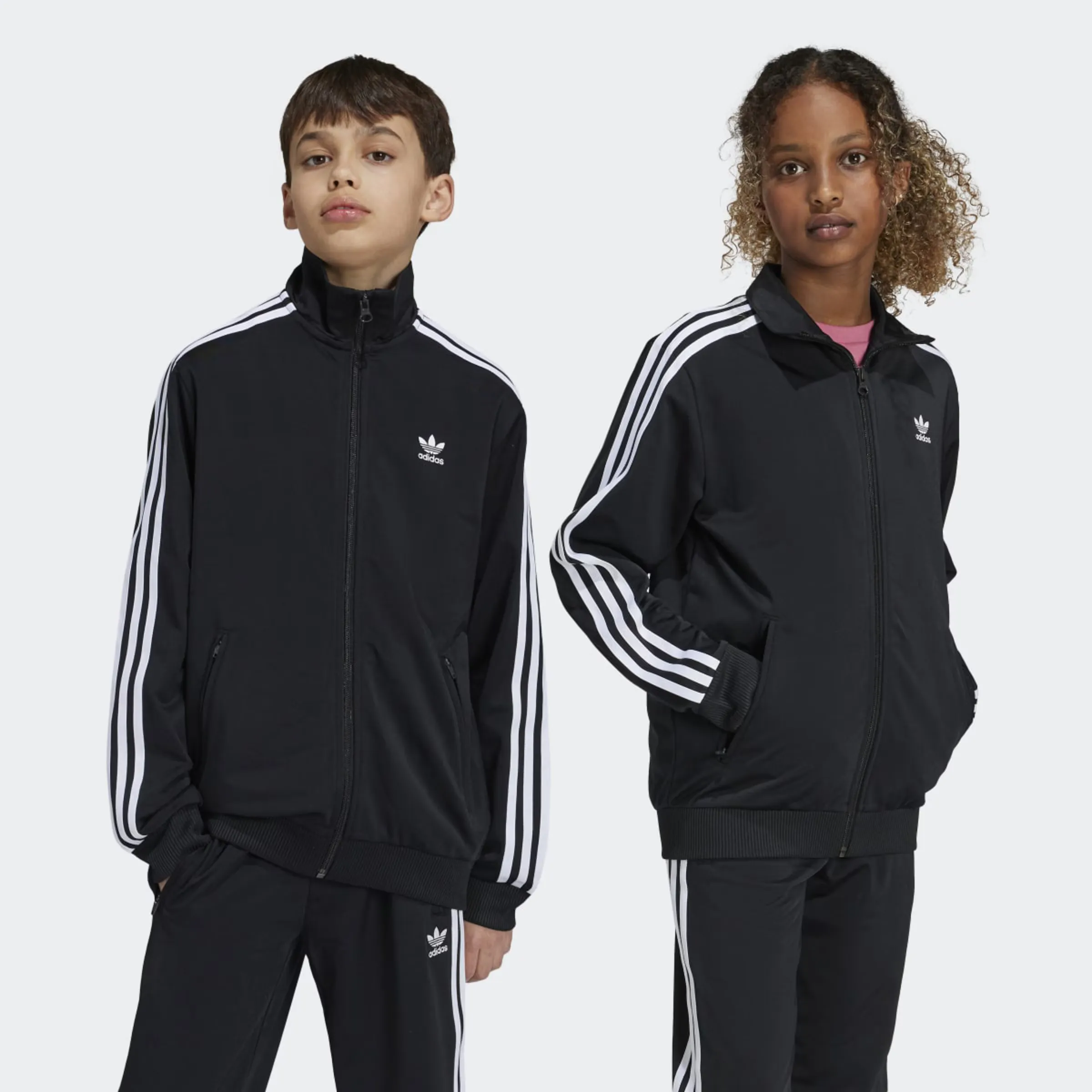 

Детская куртка Adidas Adicolor Firebird, черный