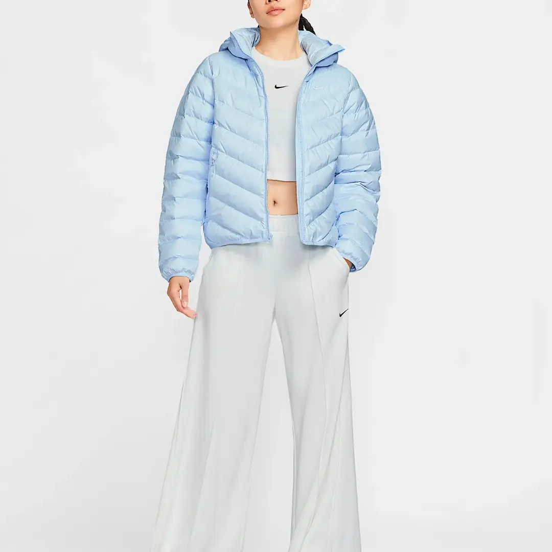 Куртка Therma FIT FW25 Sportswear Windpuffer WINDRUNNER Down женская Nike, синий/белый — фото 3
