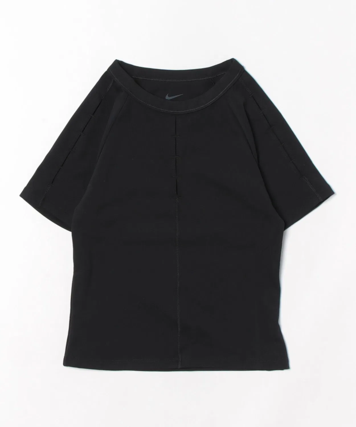 Футболка Nike One Fitted Dri-FIT SS, черная