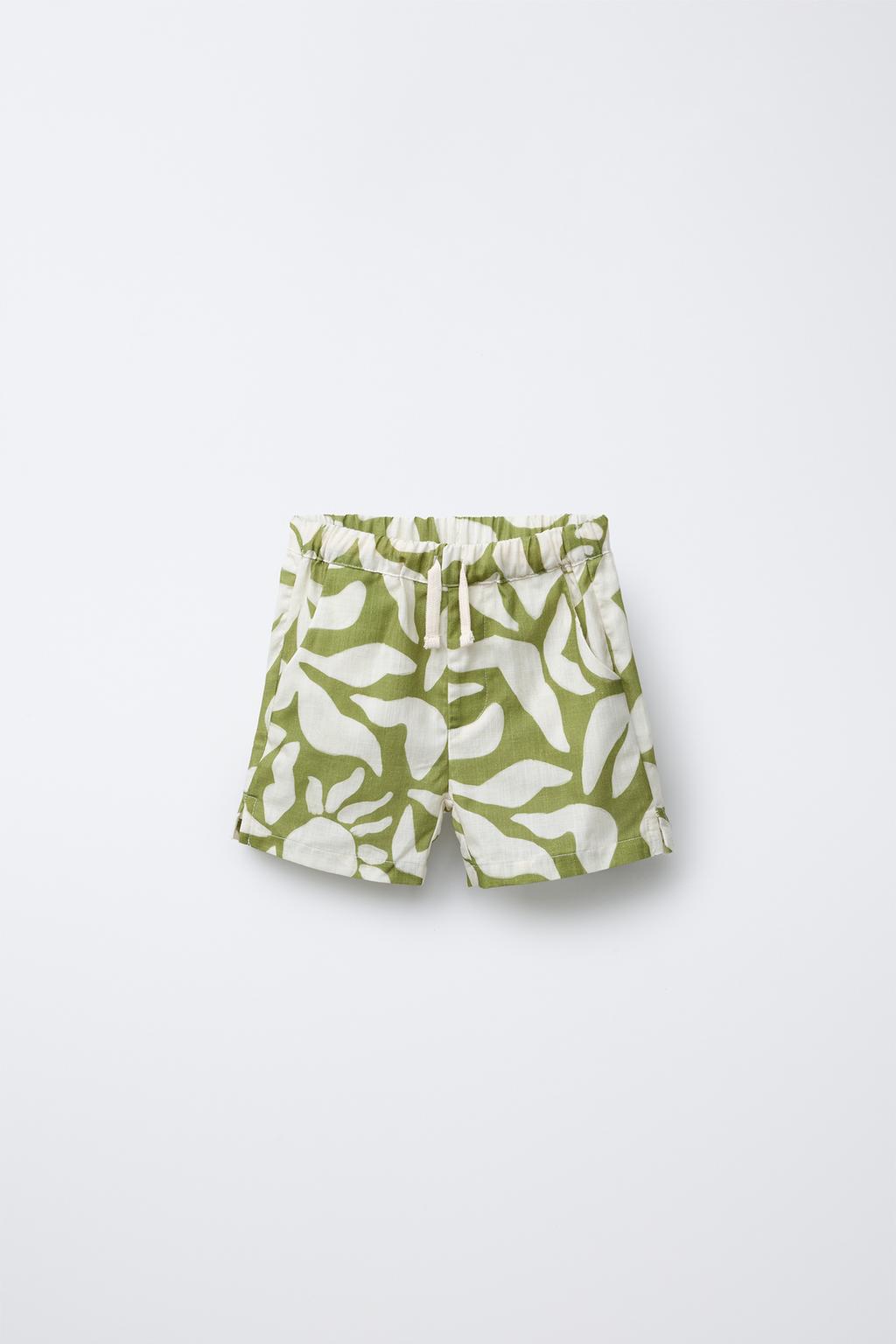 

Шорты-бермуды с принтом листьев ZARA, цвет Ecru/Green