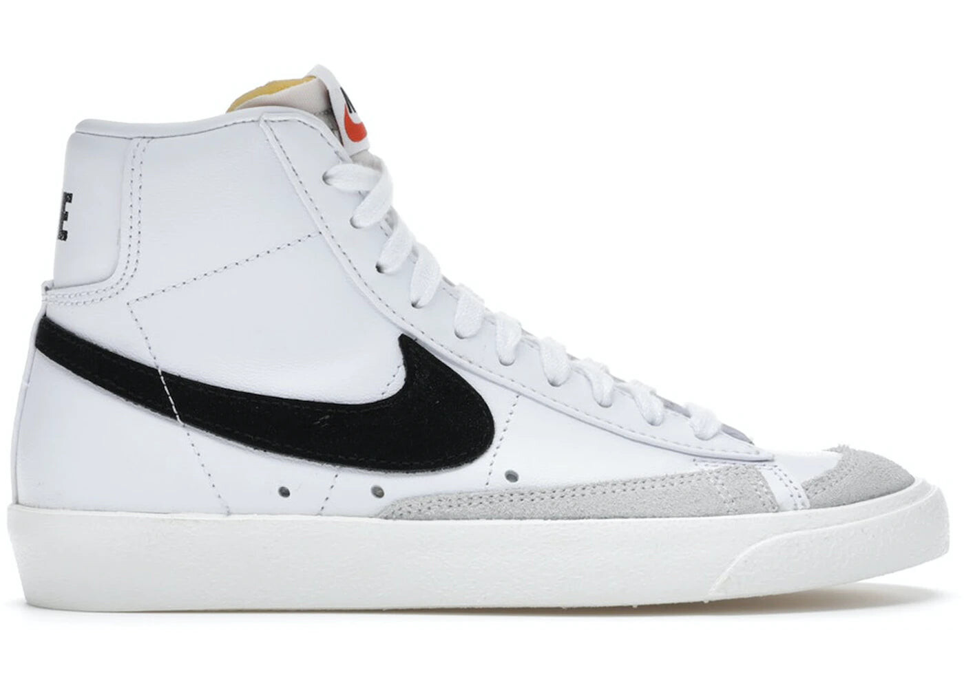 Кроссовки Nike Blazer Mid '77 для женщин