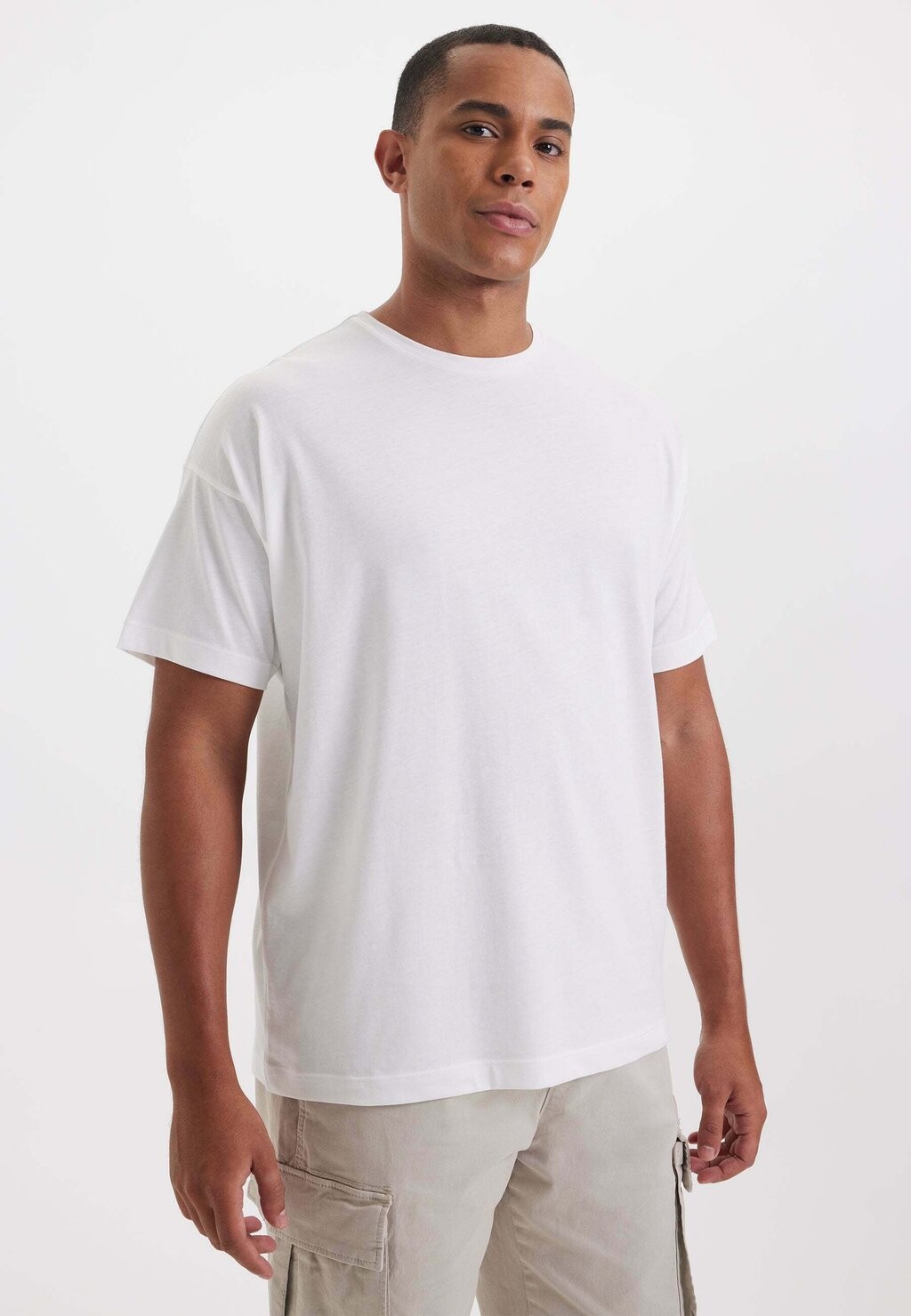

Футболка базовая THOMAS O-NECK WESTMARK LONDON, цвет ecru