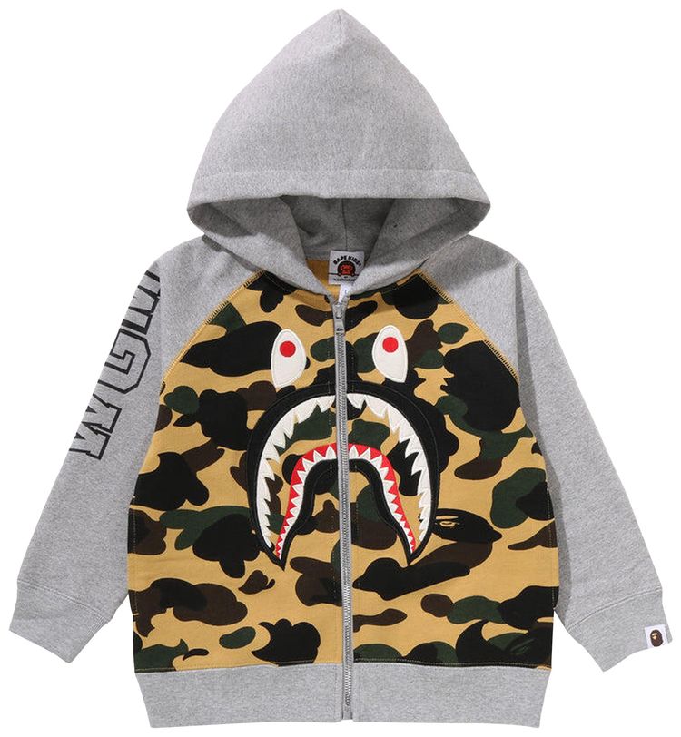 

Детская толстовка BAPE Kids 1st Camo Shark Patch Zip Hoodie, цвет желтый