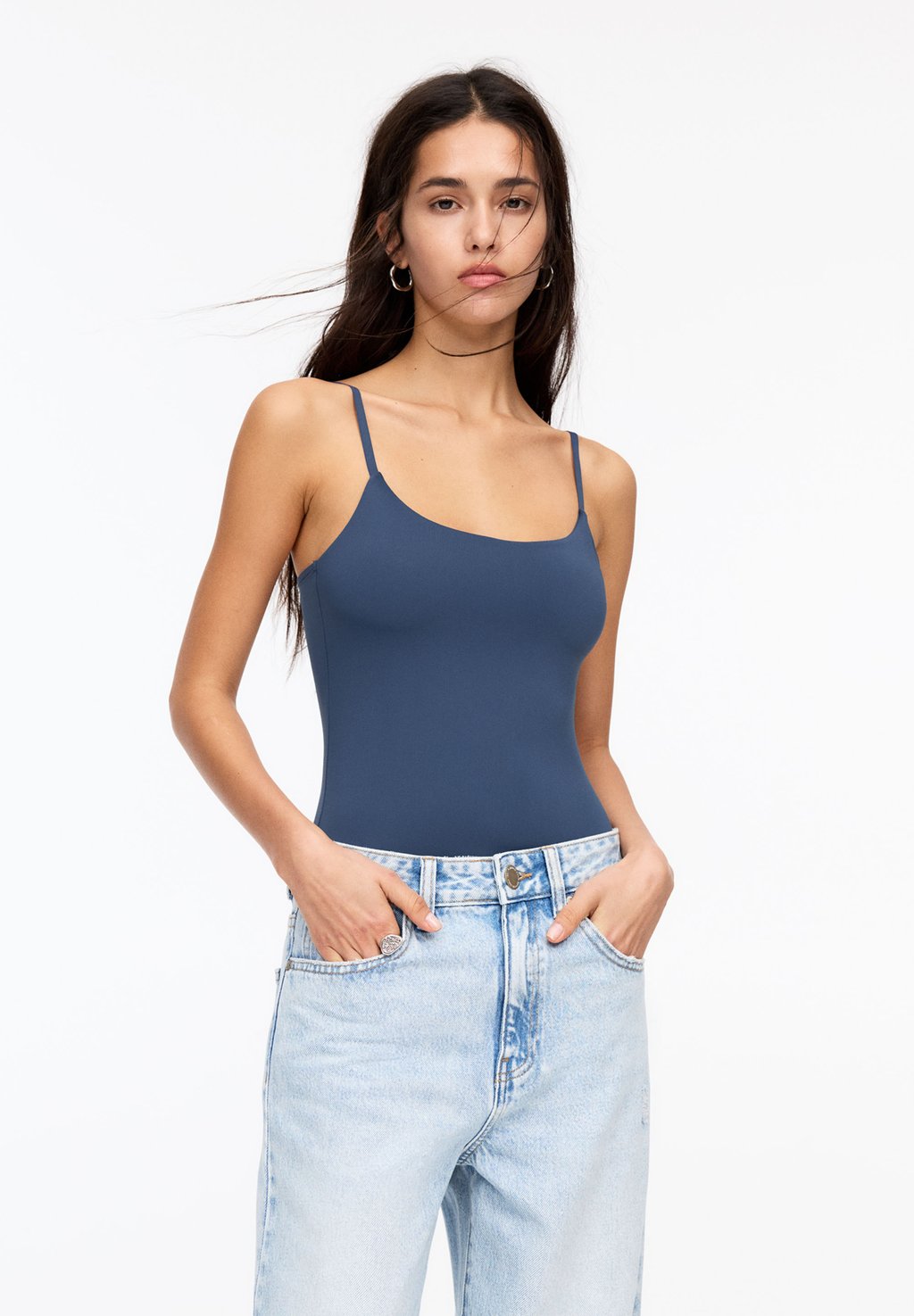 

Топ STRAPPY PULL&BEAR, темно-синий