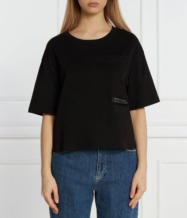

Футболка женская Armani Exchange Loose Fit, черный