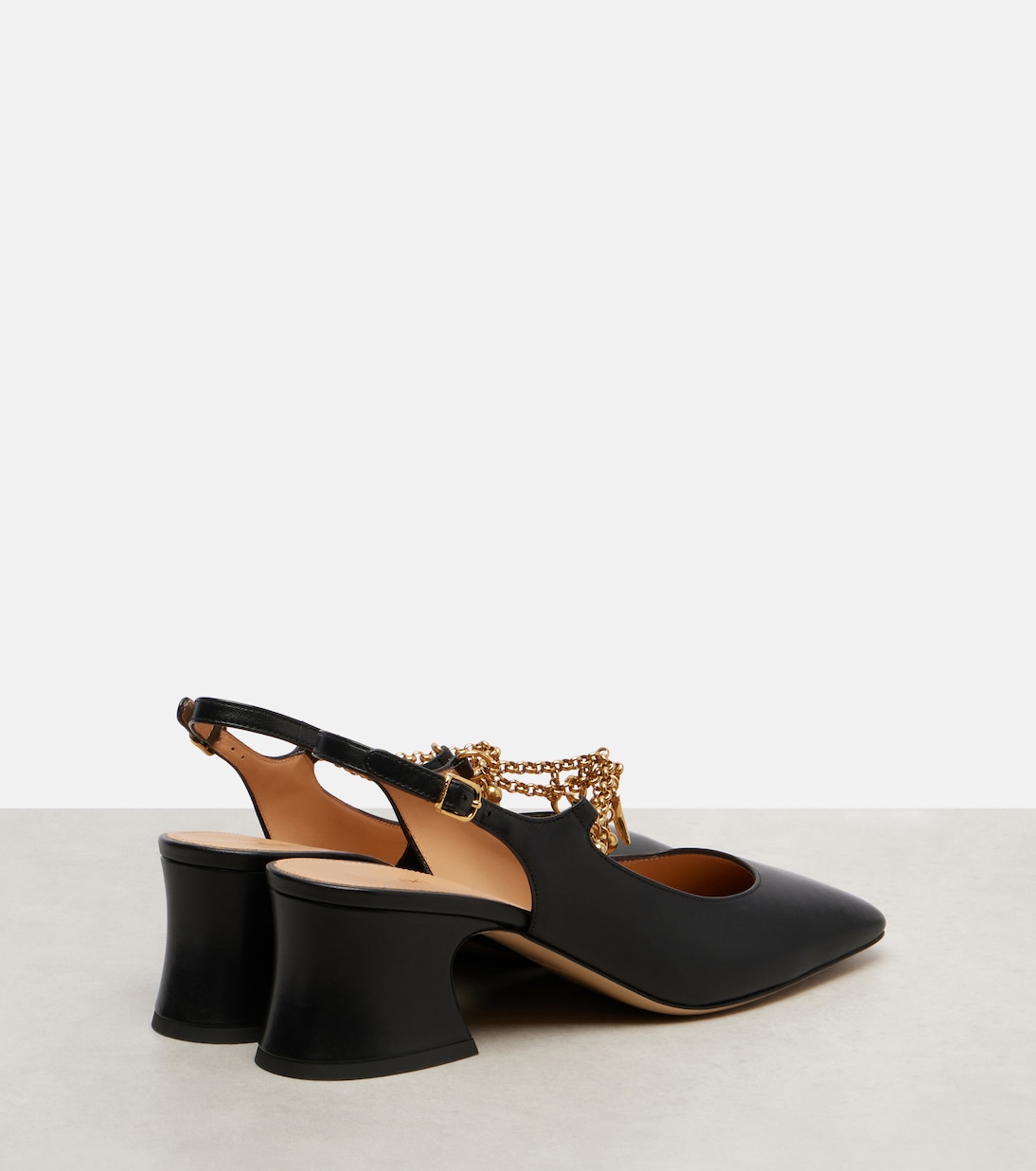 Кожаные туфли-лодочки Chloé Charms 55 с открытой пяткой Chloé, черный — фото 2