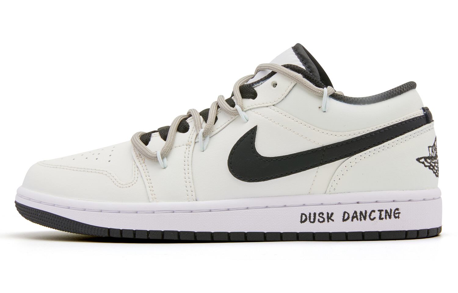 

Кроссовки Air Jordan 1 Vintage Basketball Shoes Men Low-top White/black, цвет Customized