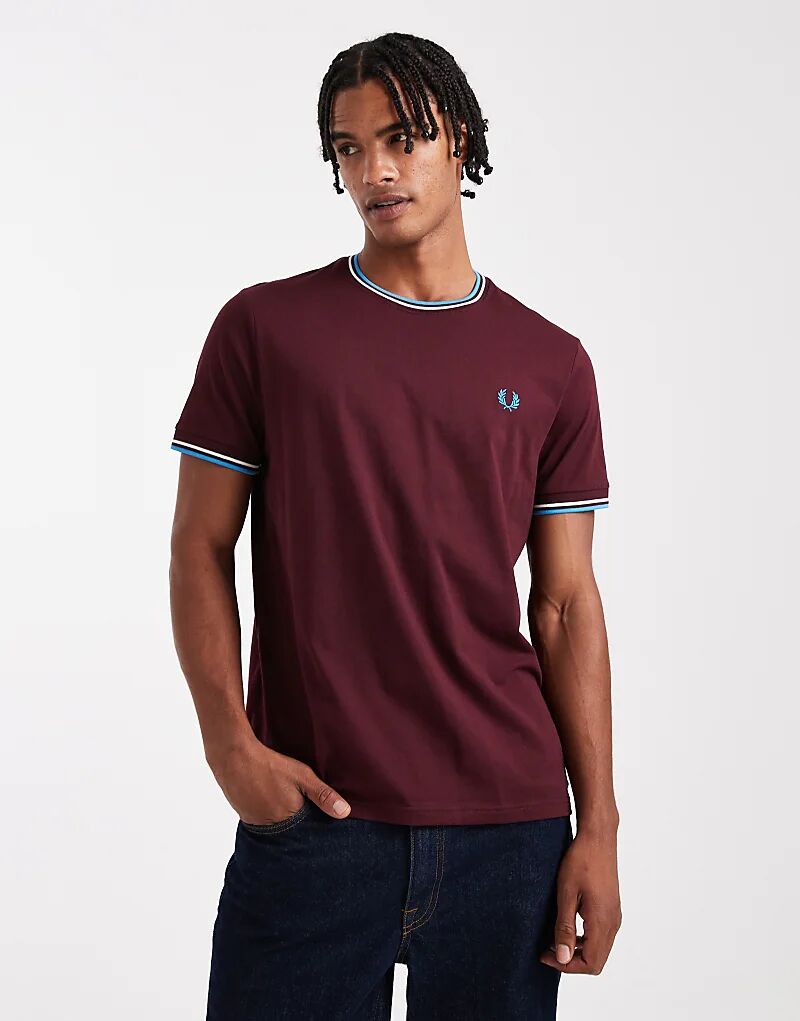

Футболка Fred Perry с двумя наконечниками бордового цвета