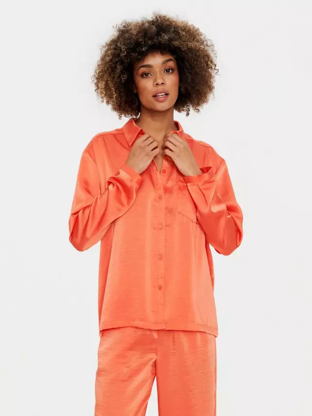 

Рубашка Saint Tropez Dinne Satin, цвет tigerlily