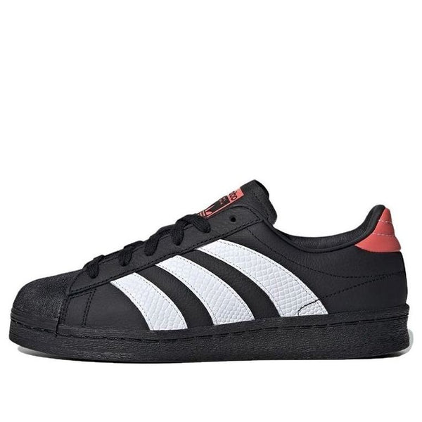 Кроссовки суперзвезда 82 Adidas, черный