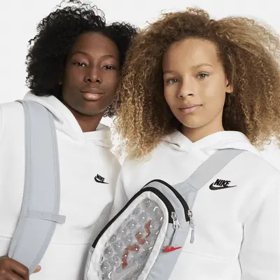 Худи Nike Sportswear Club Fleece, белый/черный — фото 3