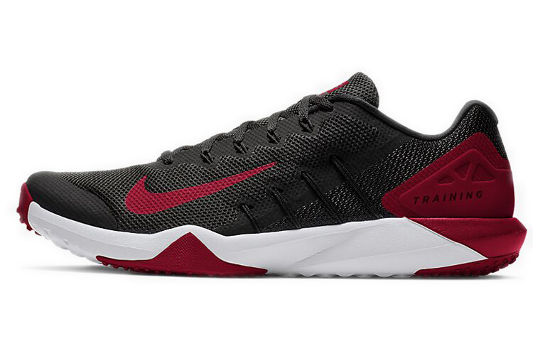 

Кроссовки для бега Retaliation Trainer мужские с низким верхом, черные/красные Nike