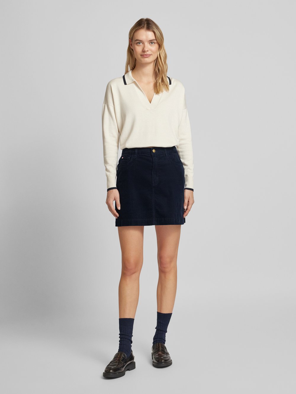 

Юбка из вельвета с пятью карманами Tommy Hilfiger, темно-синий
