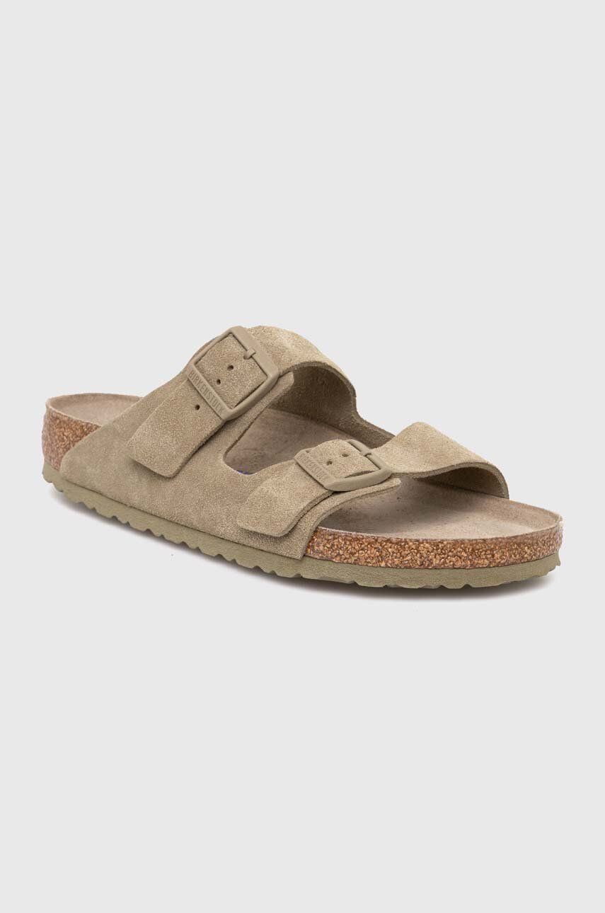 

Замшевые шлепанцы Birkenstock Arizona SFB, зеленый