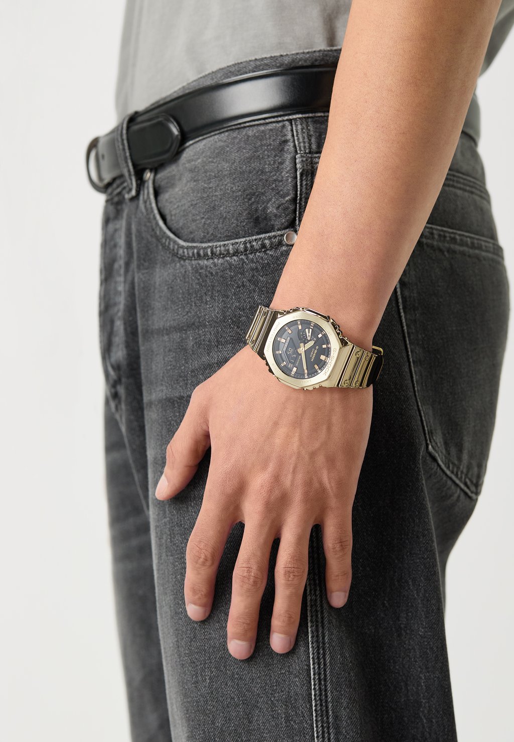 

Часы с хронографом GM-2100YMG-9A UNISEX G-SHOCK, золотой