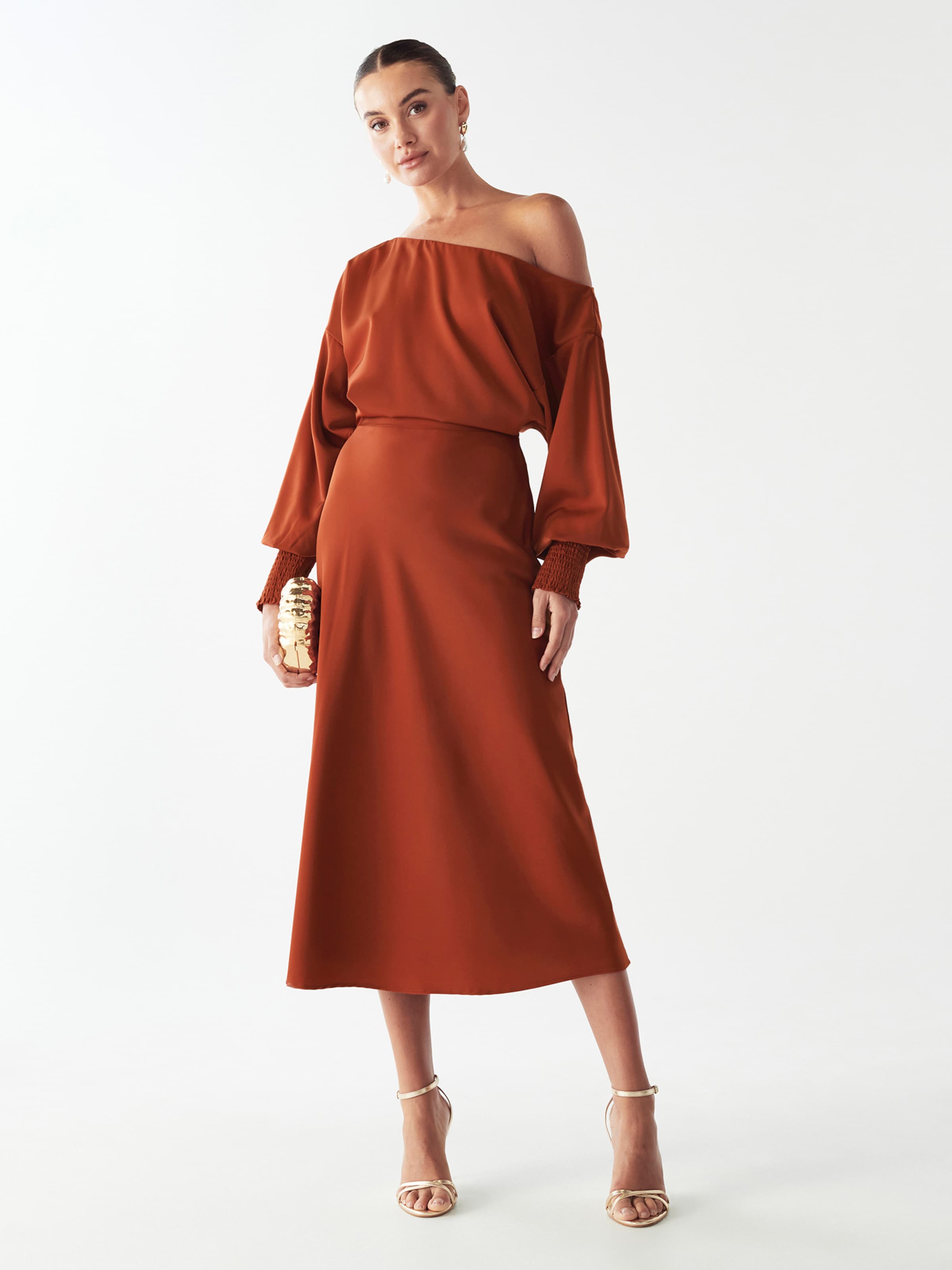 

Willa Платье 'Diara' в коричневом цвете