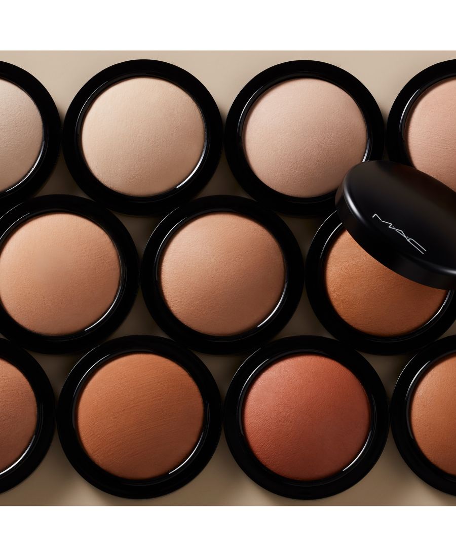 Минеральная пудра для лица Skinfinish Natural Face Powder MAC, цвет medium plus — фото 3
