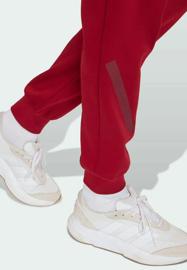 Zne pt спортивные штаны Adidas Sportswear, Active Maroon — фото 4