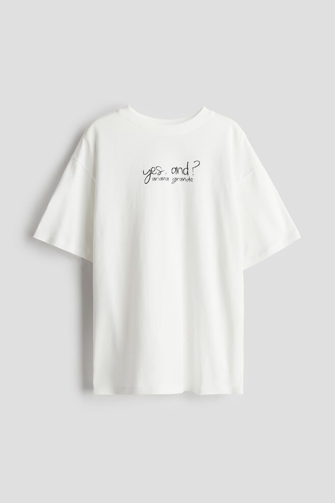

Футболка оверсайз с принтом H&M, белый