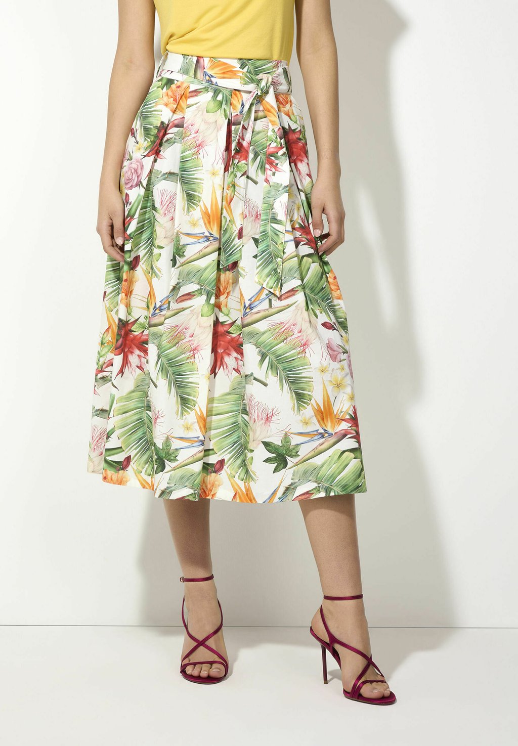 

Юбка плиссированная A-line skirt More & More, мультиколор