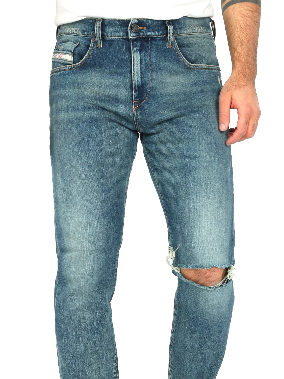Джинсы Diesel Slim fit 2019 D-STRUKT 007M5 пыльно-голубого цвета — фото 4