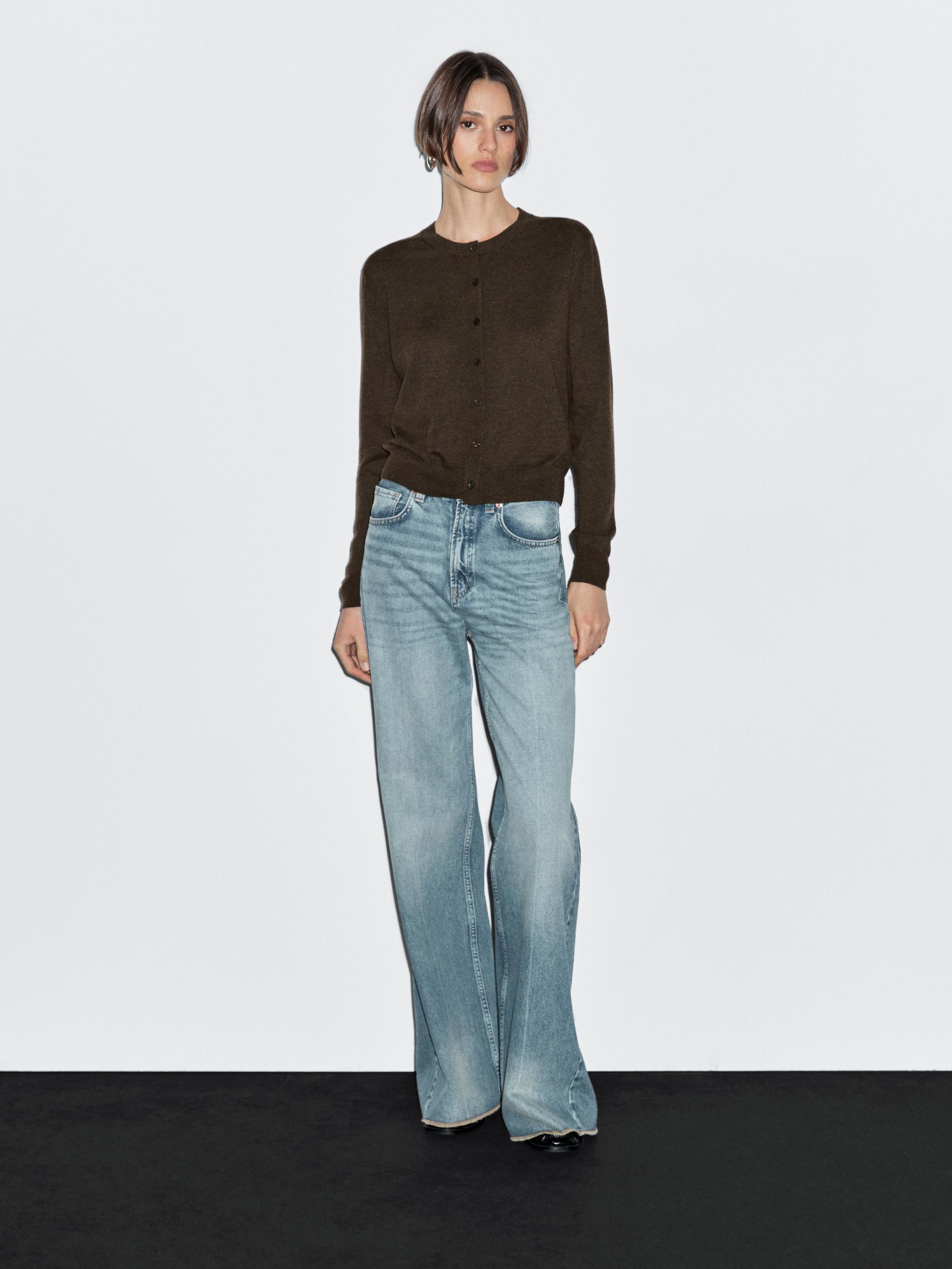 

Кардиган из смесовой шерсти с круглым вырезом Massimo Dutti, шоколадный